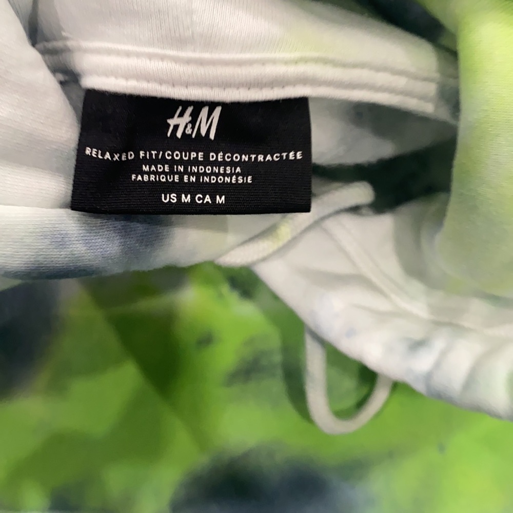 NWOT Men’s Custom Tie Dye Relaxed Fit H&M Hoodie - Picture 4 of 5